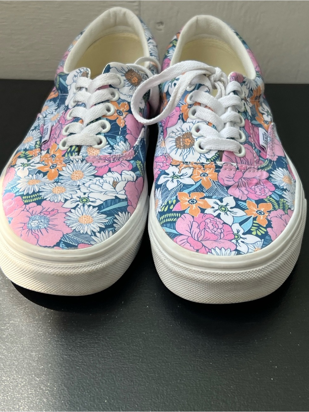 Vans Floral Canvas Low-Top Sneakers in Pink, Blue & Orange - Picture 6 of 16